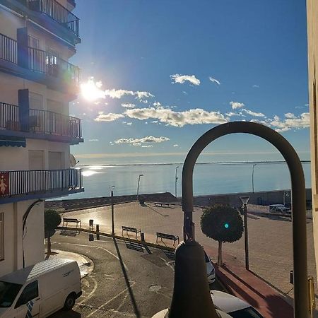 Apartamento En Primera Linea De Mar L'Ampolla Exterior foto