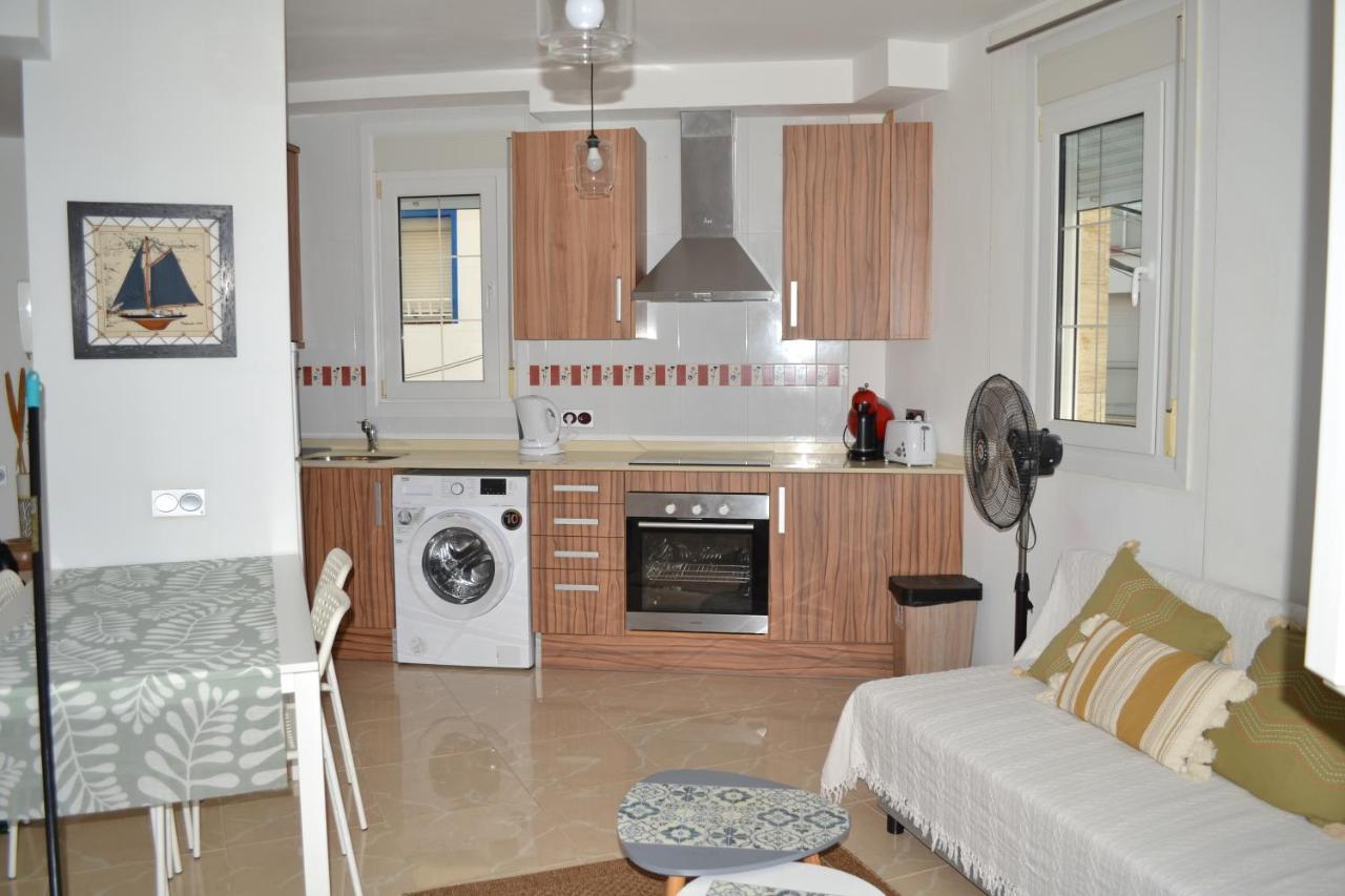 Apartamento En Primera Linea De Mar L'Ampolla Exterior foto